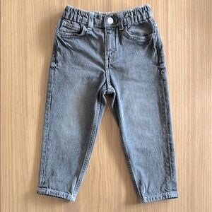 H&M, toddler loose fit jeans, 2-3 runs smaller for 1.5-2 years